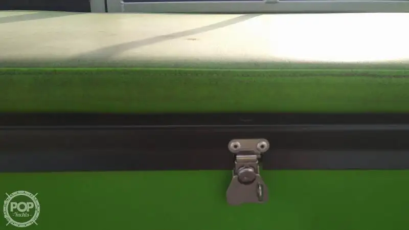 Containerskepp till salu
