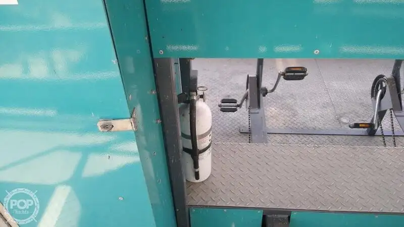 Containerskepp till salu