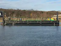 Pråm till salu