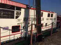 Containerskepp till salu