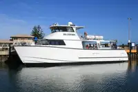 Katamaran till salu