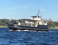 Kryssningsfärja till salu