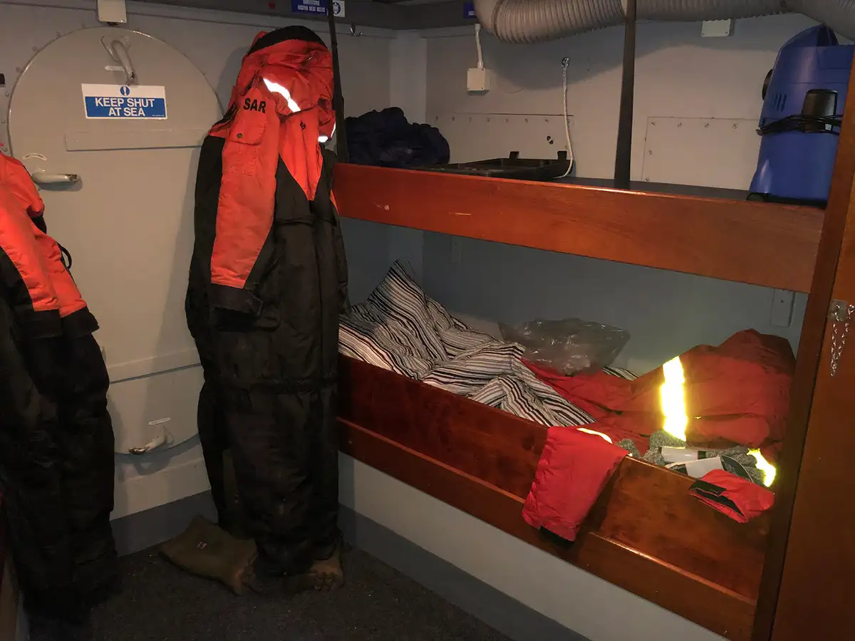 Räddningsbåt till salu