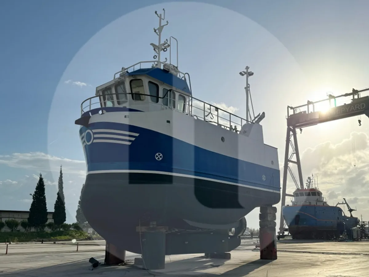 Levande fisktransportfartyg till salu