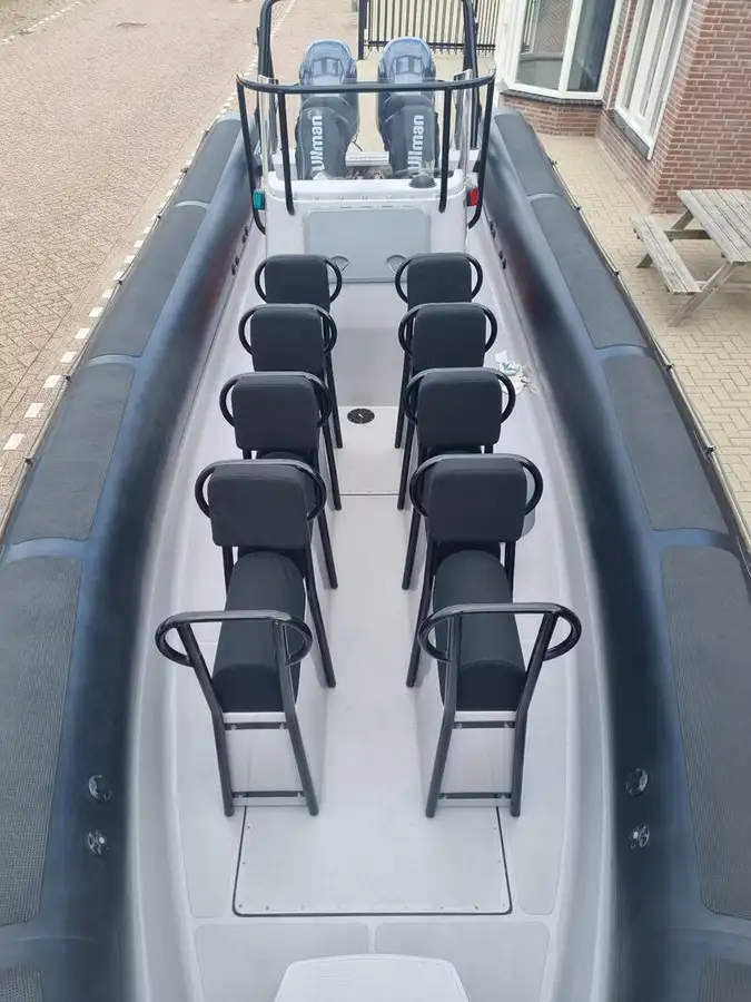 Containerskepp till salu