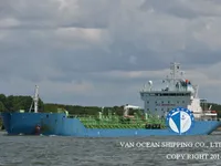 Olje-/kemikalietanker till salu