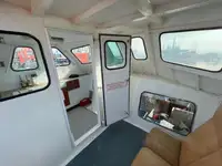 Containerskepp till salu