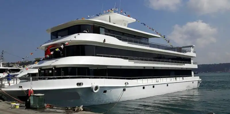 Passagerarfartyg till salu