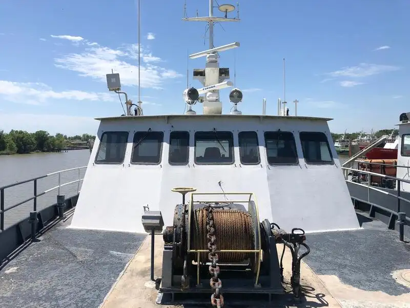 Besättningsbåt till salu