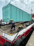 Containerskepp till salu