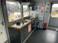 Containerskepp till salu