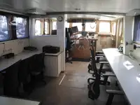Undersökningsfartyg till salu