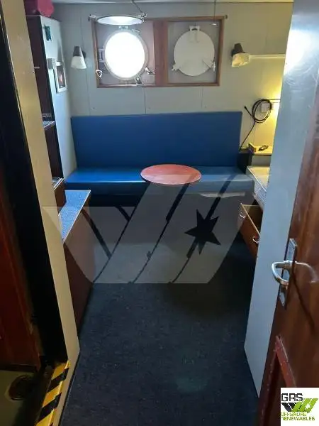 Försörjningsfartyg till salu