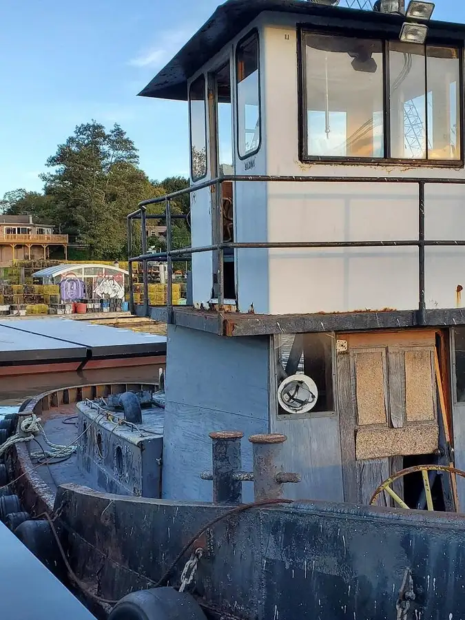 Bogserbåt till salu