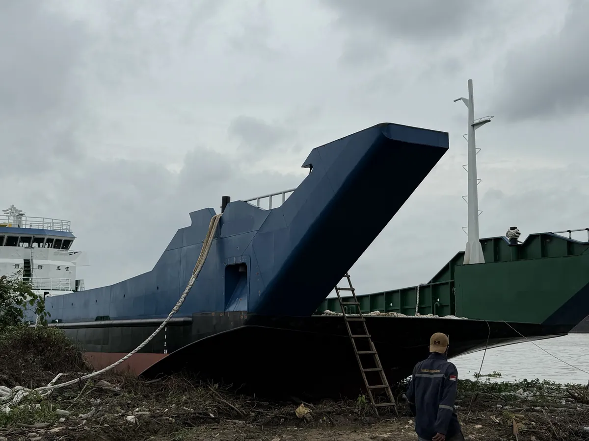 Landstigningsfartyg, tank till salu