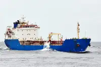 Oil/Chemical tanker till salu