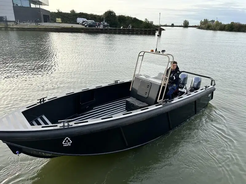 Patrullbåt till salu