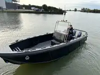 Patrullbåt till salu