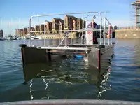 Containerskepp till salu