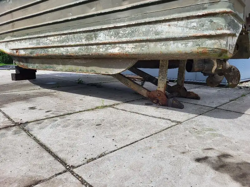Arbetsbåtar till salu