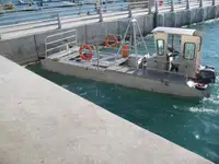 Containerskepp till salu