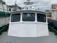 Besättningsbåt till salu