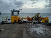 Pråm till salu