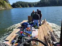 Pråm till salu