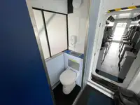 Containerskepp till salu