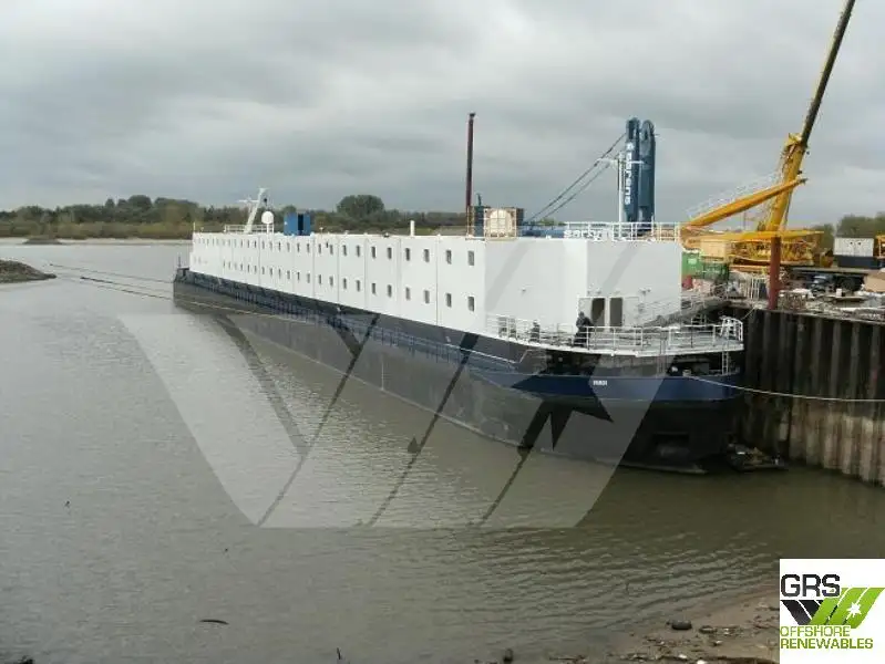 Containerskepp till salu