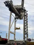 Containerfartyg till salu
