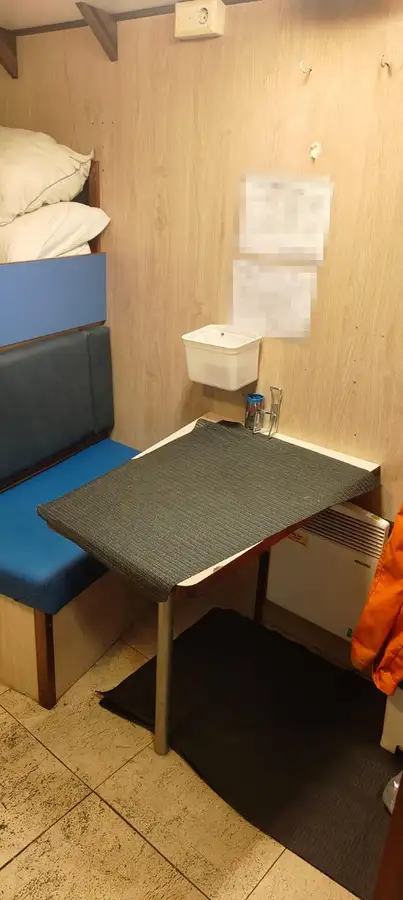 Försörjningsfartyg till salu