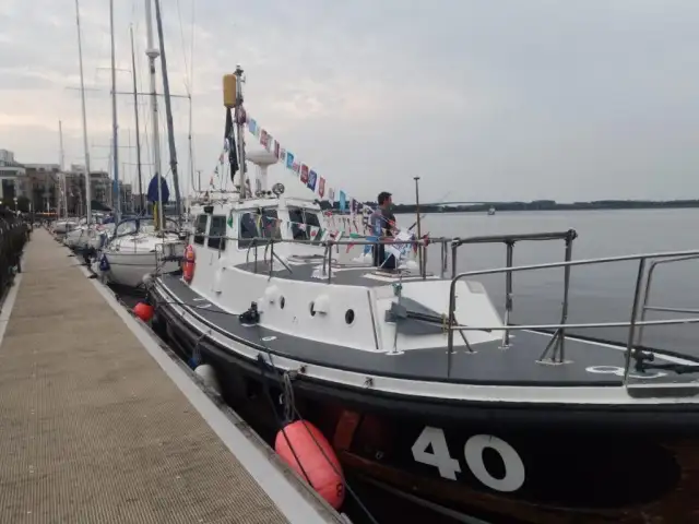 Lotsbåt till salu