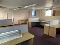 Pråm till salu