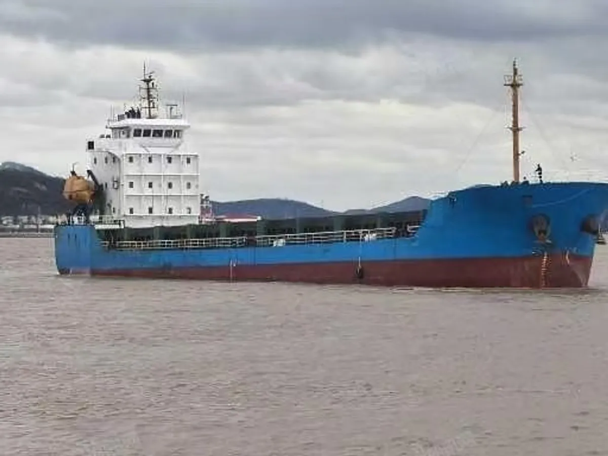Containerskepp till salu
