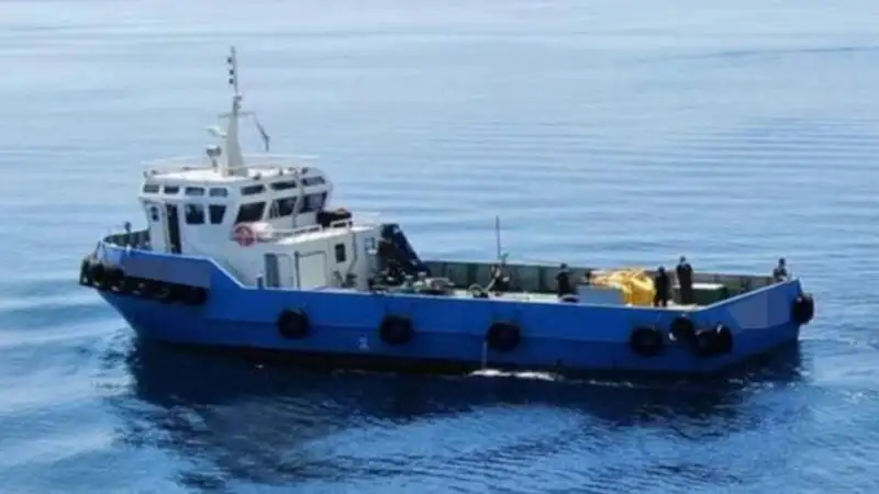 Bogserbåt till salu