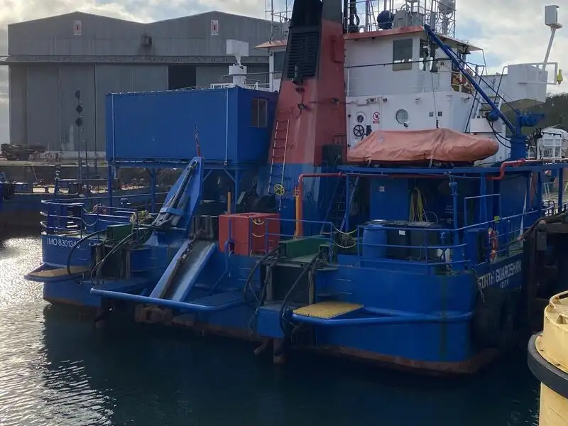 Olje-/kemikalietanker till salu