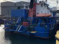Olje-/kemikalietanker till salu