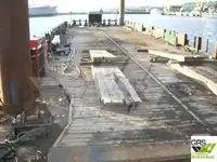 Pråm till salu
