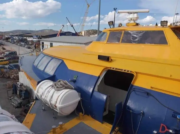 Hydrofoil till salu