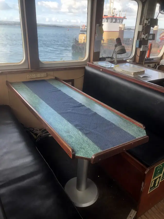 Bogserbåt till salu
