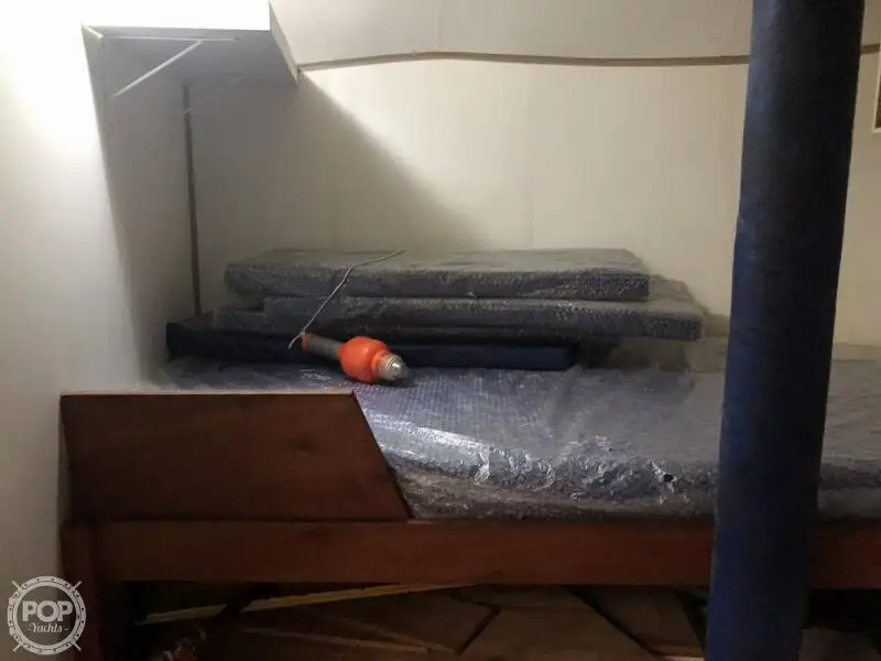 Försörjningsfartyg till salu
