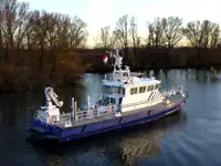 Undersökningsfartyg till salu