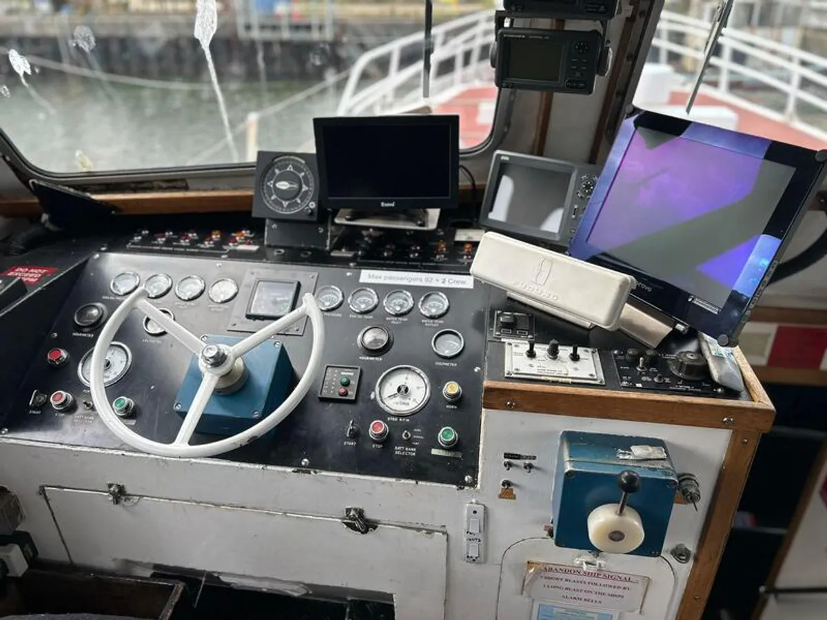 Passagerarfartyg till salu