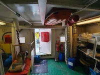 Försörjningsfartyg till salu