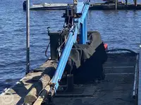 Pråm till salu