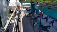 Containerskepp till salu