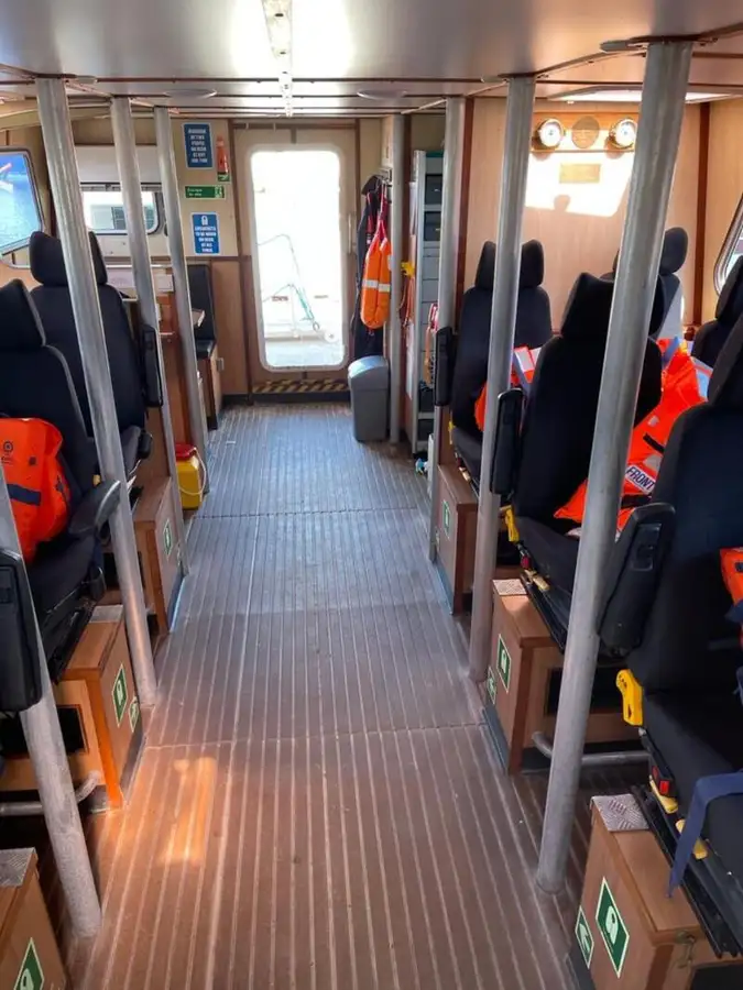 Servicefartyg för vindkraftsparker till salu