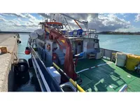 Besättningsbåt till salu