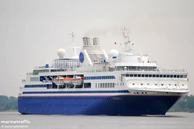 Passagerarfartyg till salu